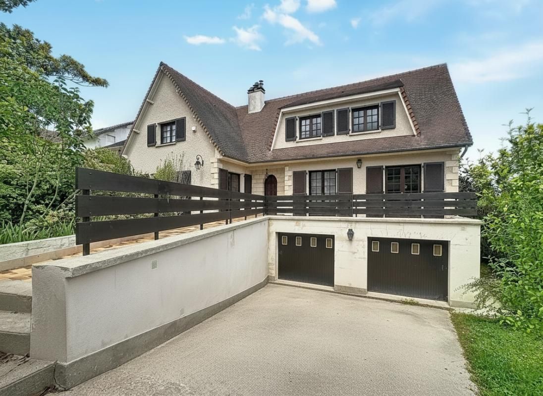 IGNY Une maison de famille pleine d'âme et de caractère à Gommonvilliers 3