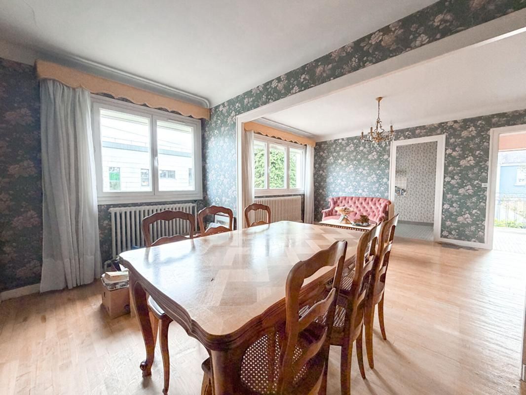 SAINT-HERBLAIN MAISON BOUVARDIERE 2 chambres et bureau 3
