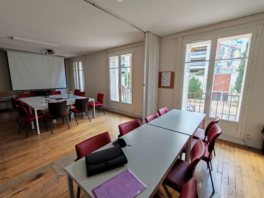 POITIERS POITIERS - IMMEUBLE DE BUREAUX 302 m2 3