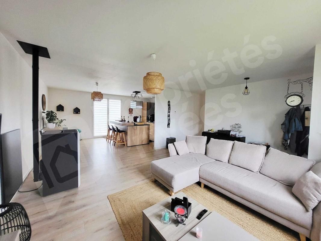 SERMAISES Maison Plain-pied, 4 chambres et jardin 3