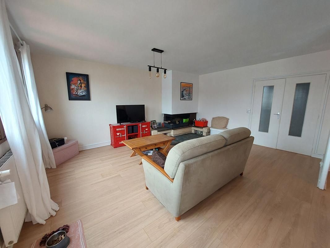 LE HAVRE Maison 5 pièce(s) 137 m2 Quartier Sanvic avec jardin et garage 4