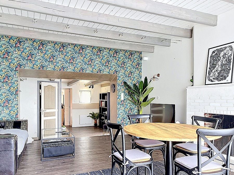 NUAILLE-D'AUNIS Maison de charme centre village 88 m2 4