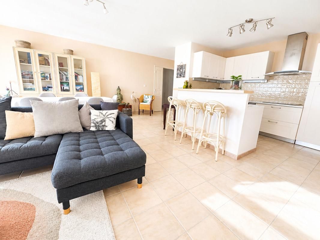 HYERES Appartement Hyères 4 pièce(s) 95 m2 2