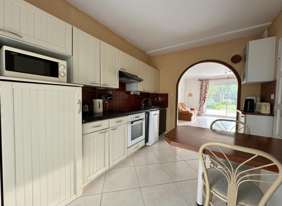 SAINTE-LUCE-SUR-LOIRE Maison Sainte Luce Sur Loire 5 pièce(s) 82 m2 4