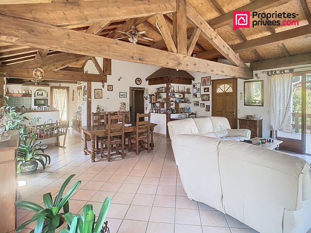 AULAS Maison Aulas 10 pièce(s) 265 m2 4