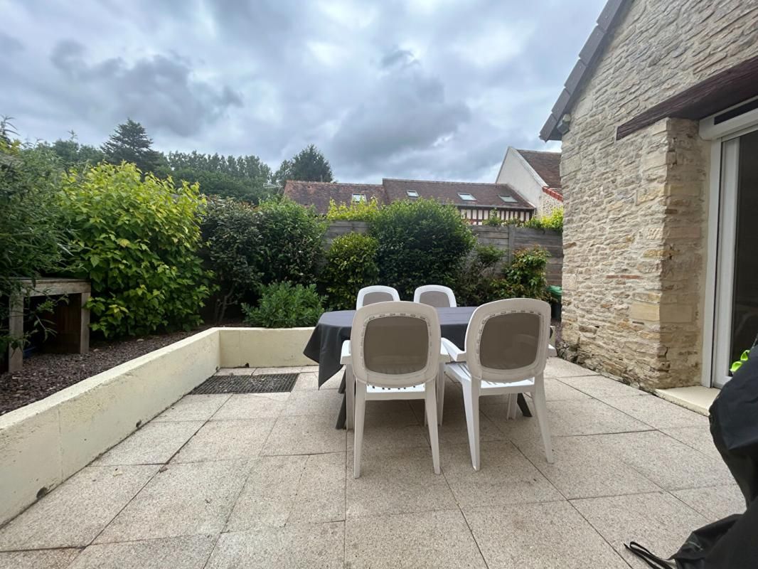 MERY-CORBON 14370 Maison 102 m² en parfait état 183 800 2