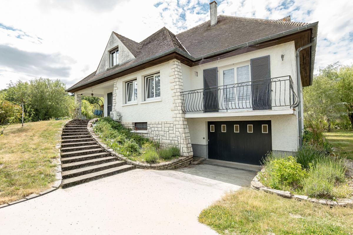 NEUNG-SUR-BEUVRON LIEUX UNIQUES ® x PROPRIÉTÉS PRIVÉES PROPOSE MAISON DE 1976 NEUNG-SUR-BEUVRON 196 M² 1