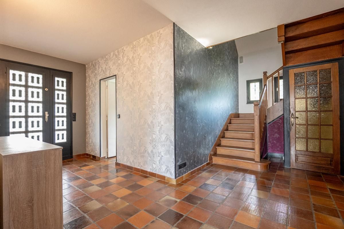 NEUNG-SUR-BEUVRON LIEUX UNIQUES ® x PROPRIÉTÉS PRIVÉES PROPOSE MAISON DE 1976 NEUNG-SUR-BEUVRON 196 M² 4
