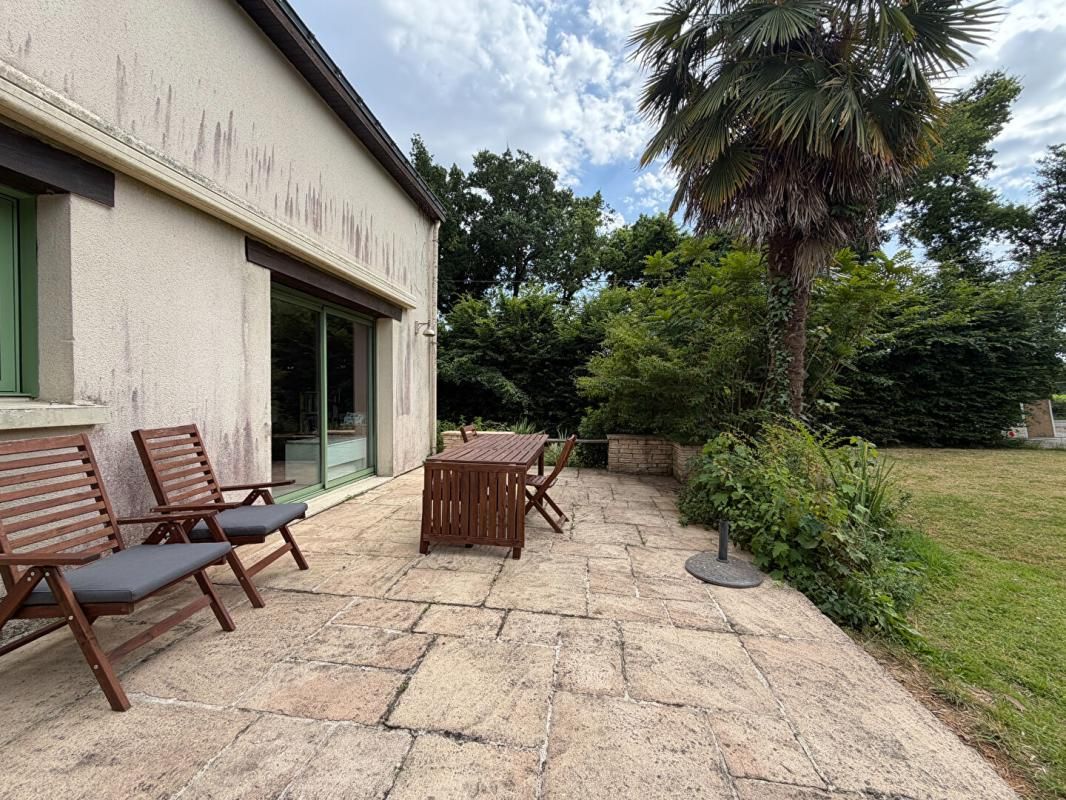 LA CHAPELLE-SUR-ERDRE Maison à vendre La Chapelle Sur Erdre - 4 chambres 2