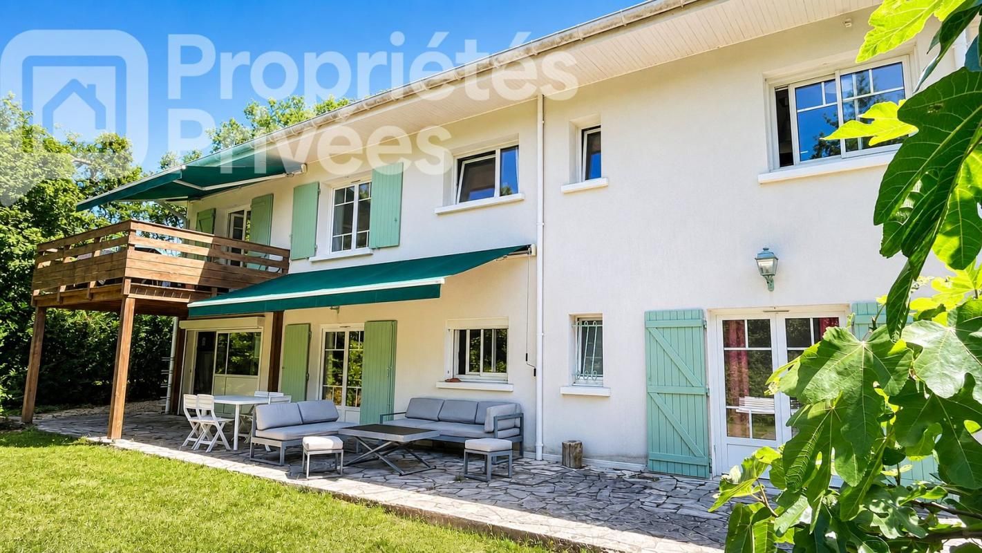 ANDERNOS-LES-BAINS Deux espaces de vie, un cadre d'exception, 220m² 936000 2
