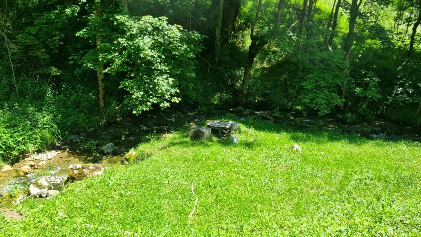 MONTMIN Maison Talloires- Montmin 13 pièces 260 m2 2