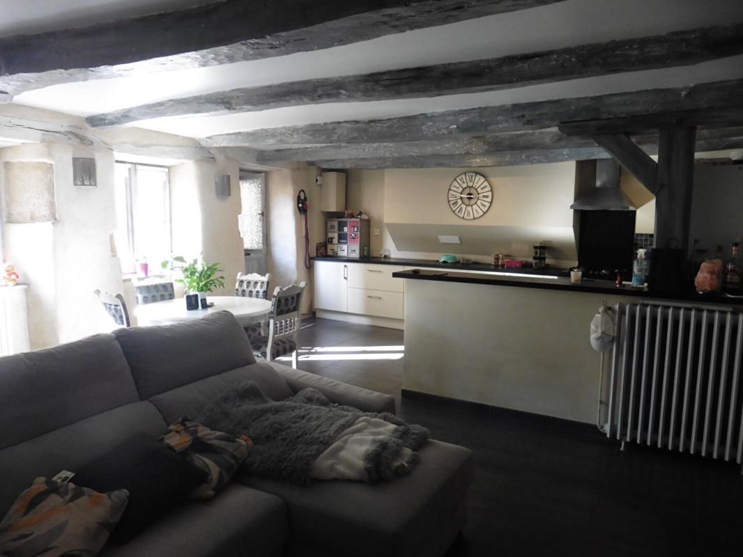 QUIMPERLE Maison QUIMPERLE 5 pièces 111 m2 habitables 4