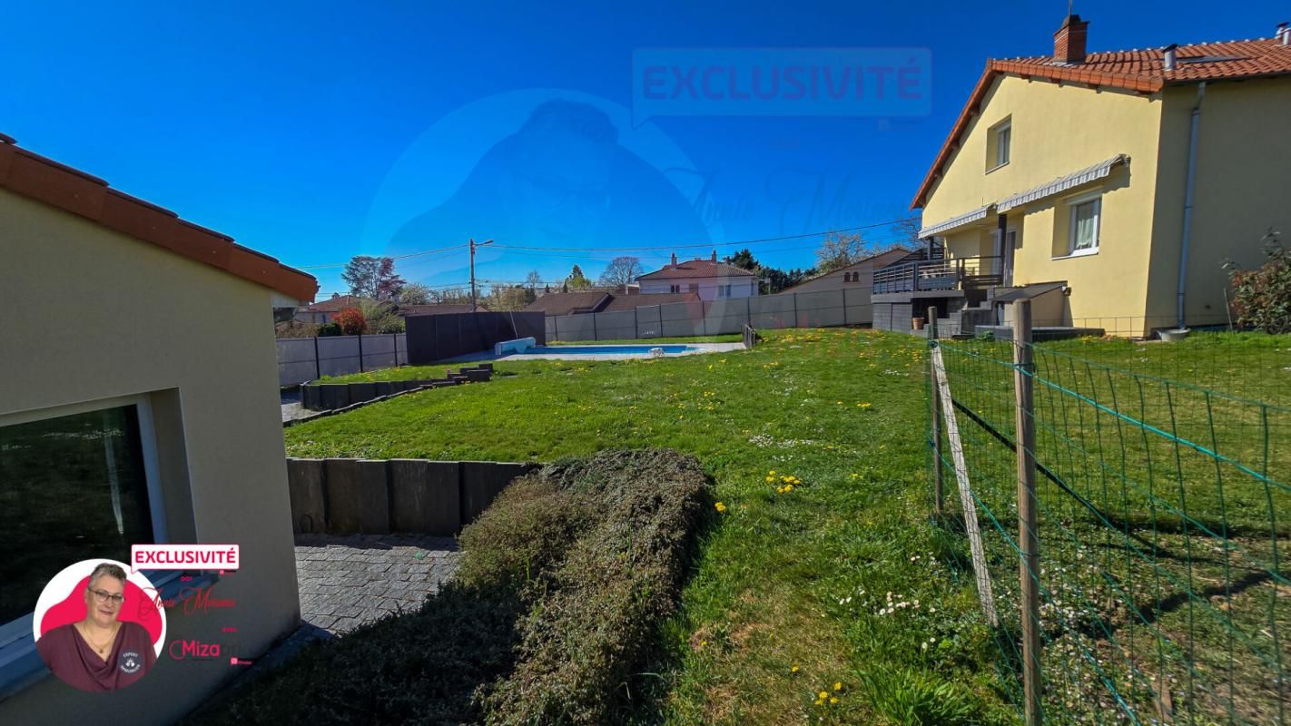 ISSOIRE Maison individuelle 180 m² avec jardin, garage et piscine, proche centre-ville Issoire 2