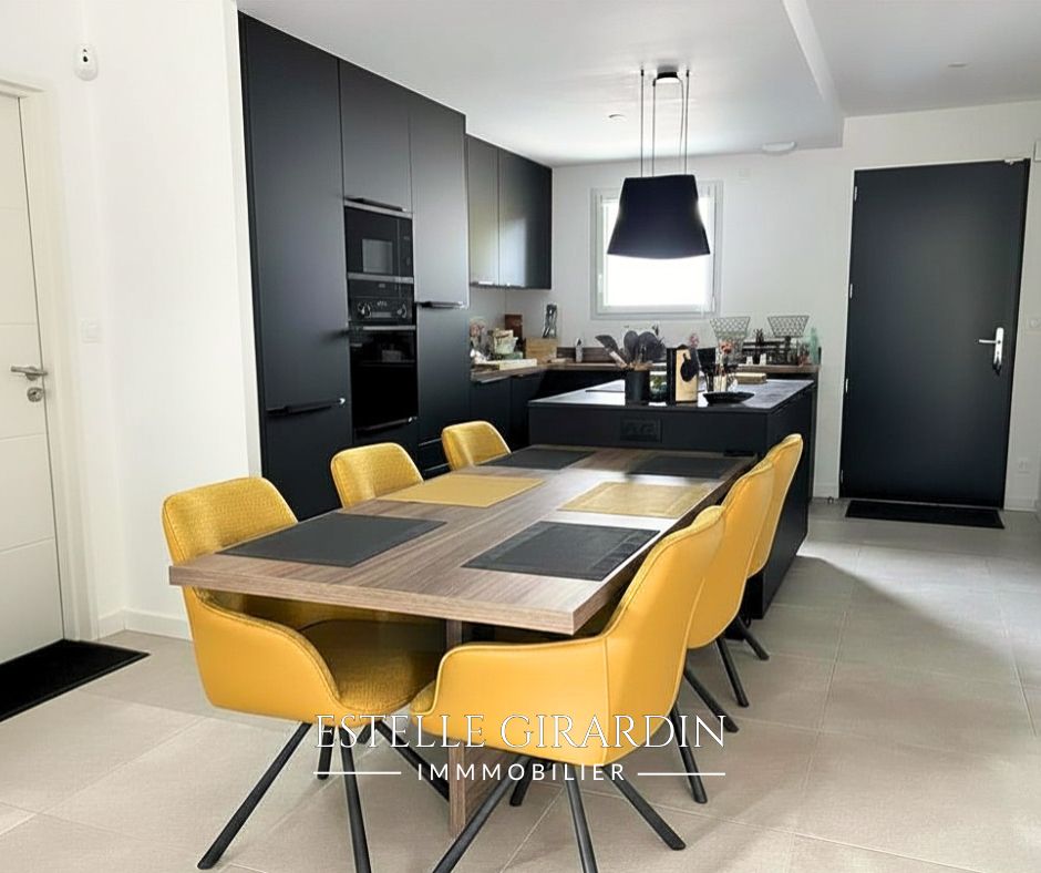 CARQUEFOU Maison contemporaine de 2023 - Domaine sécurisé 2