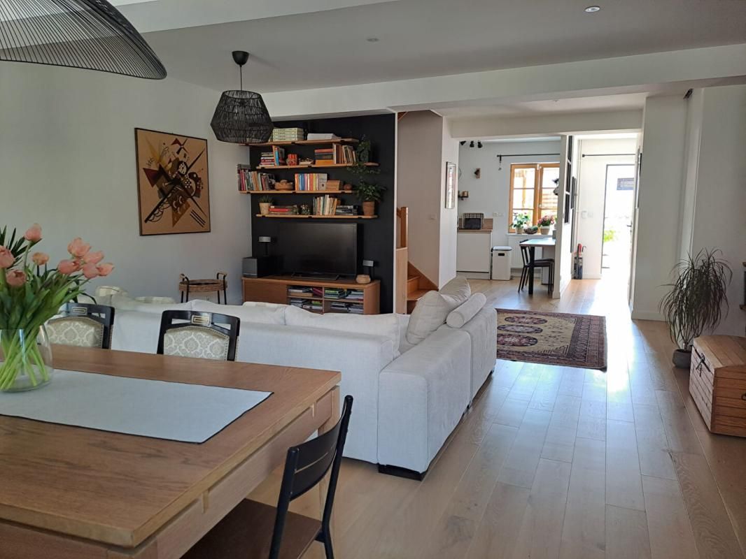 BRIGNAIS T4 DUPLEX CLIMATISE AVEC GARAGE TERRASSE CENTRE VILLE 4