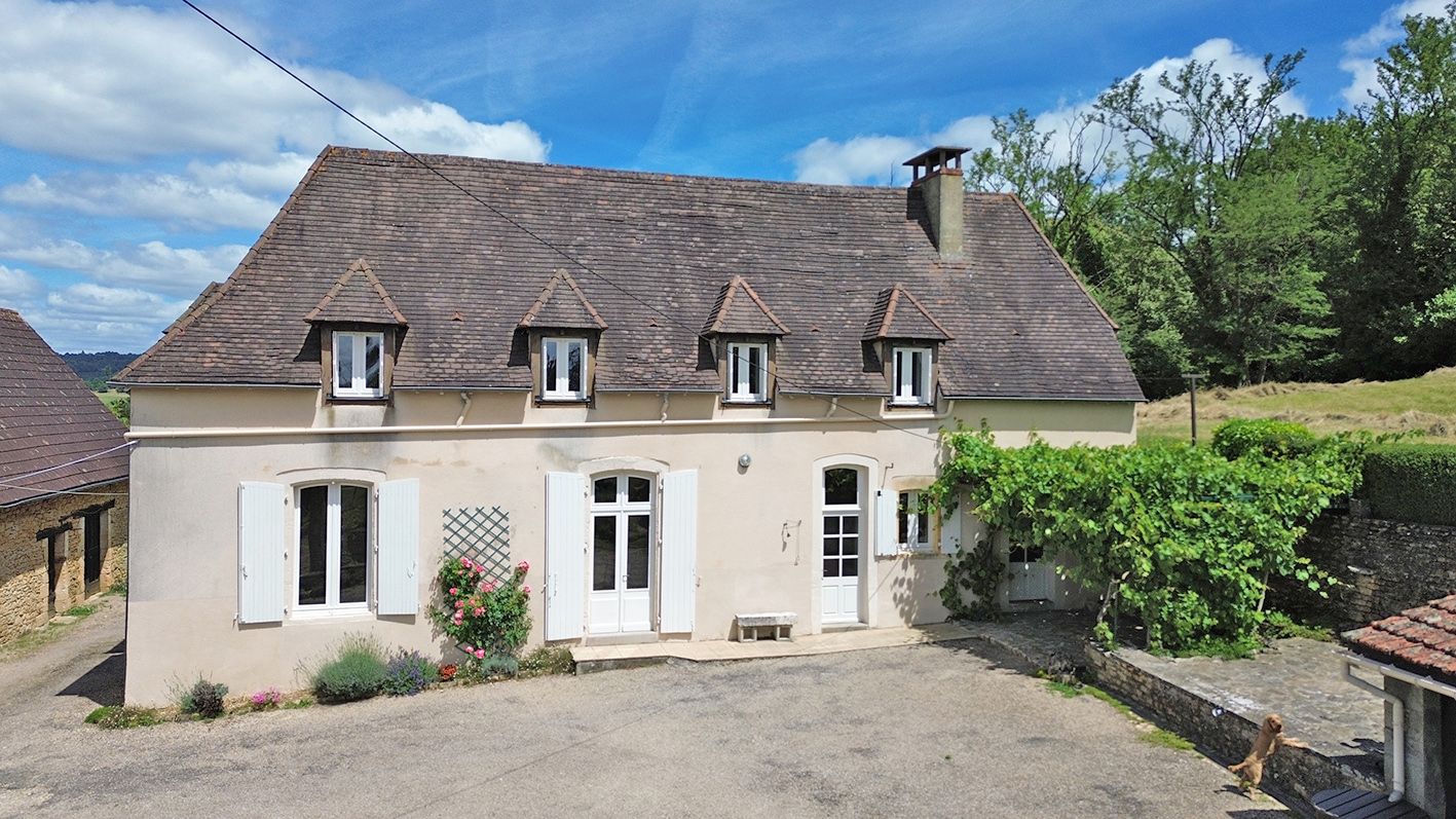 SARLAT-LA-CANEDA Maison Sarlat La Caneda 7 pièce(s) 131 m2 2