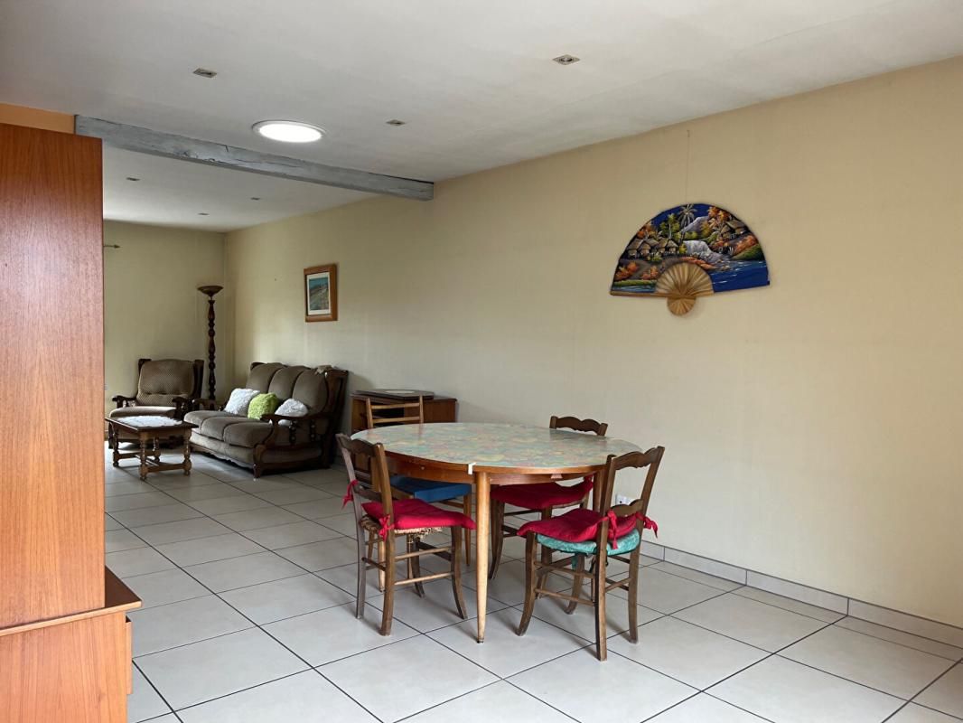 LA CHAPELLE-SUR-ERDRE Maison La Chapelle Centre  5 pièce(s) 89 m2 2
