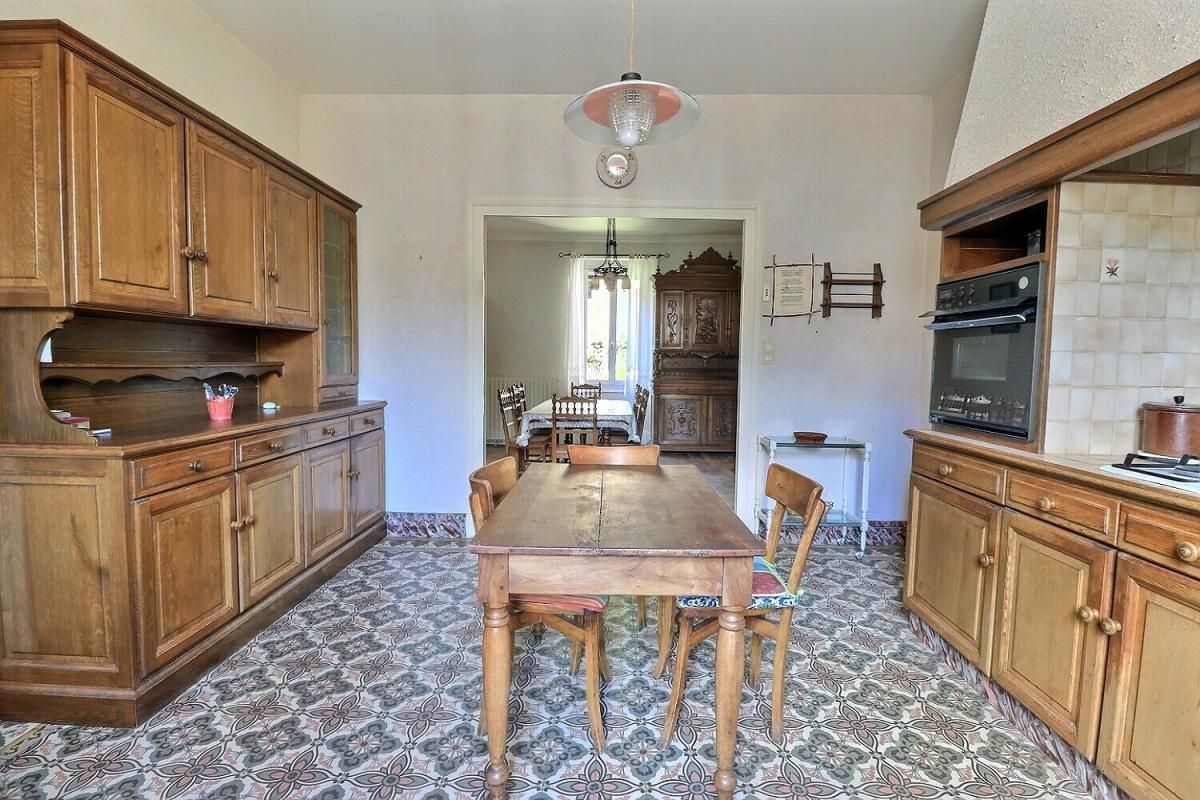 CLUNY Maison de caractère 3