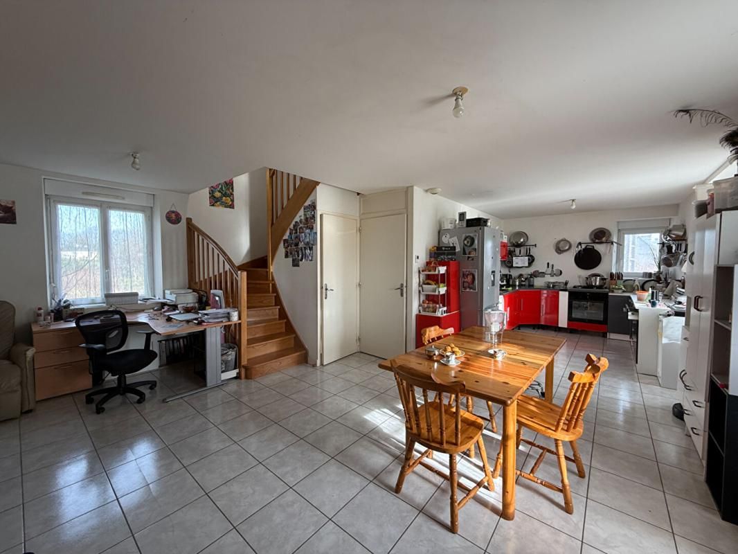 BRECEY Maison Brécey 4 pièce(s) 70 m2 2