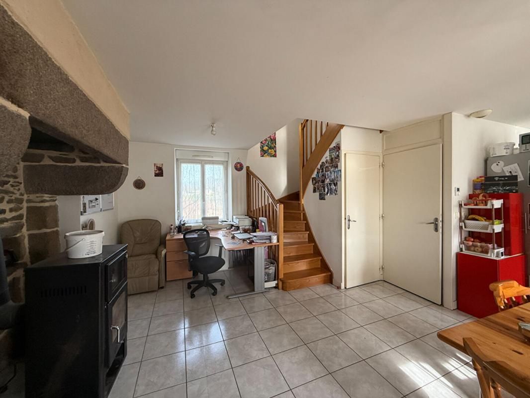 BRECEY Maison Brécey 4 pièce(s) 70 m2 4