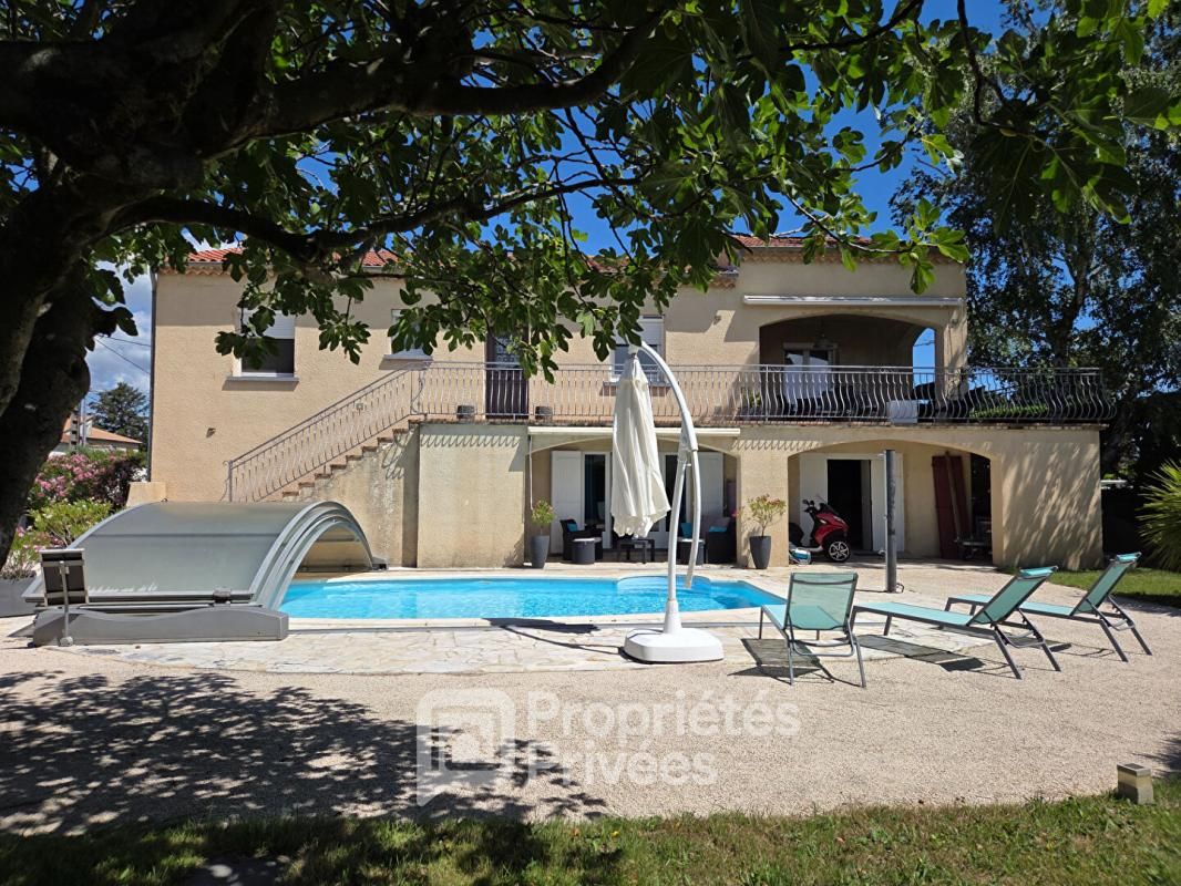 Maison Montélimar 6 pièces 180 m2