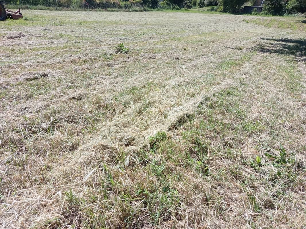 DONZERE Terrain plat constructible de 1834m² à Donzère 125 500 HAI 2