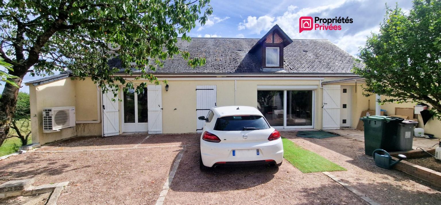 SELLES-SUR-CHER Selles sur Cher - maison 87 m² - 3 pièces / 2 chambres - garage 1