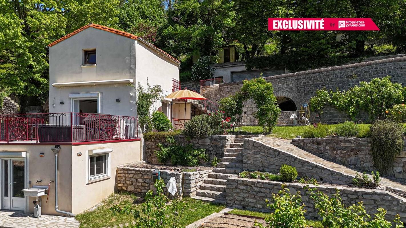 AUMESSAS Appartement Aumessas 1 pièce(s) 60 m2 1