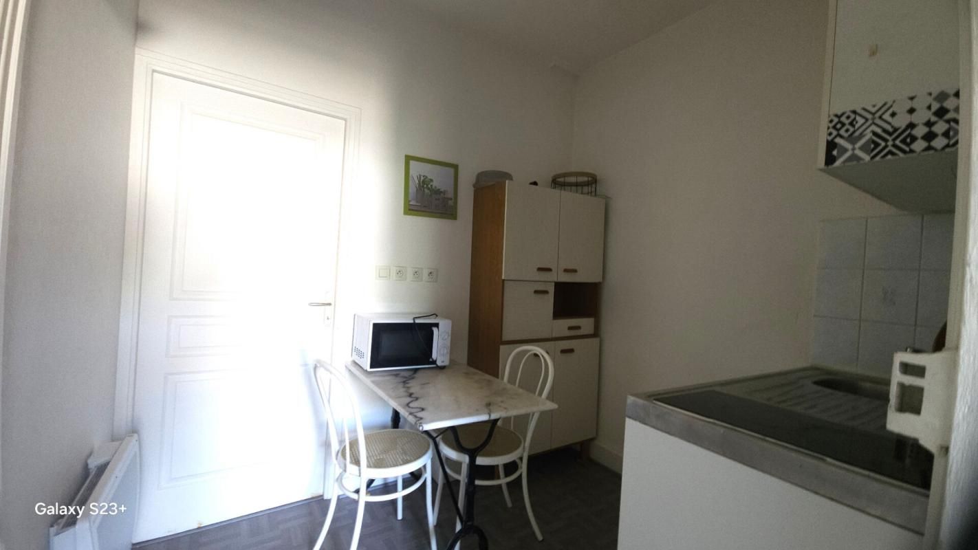 BAR-SUR-SEINE Appartement Meublé T2 4