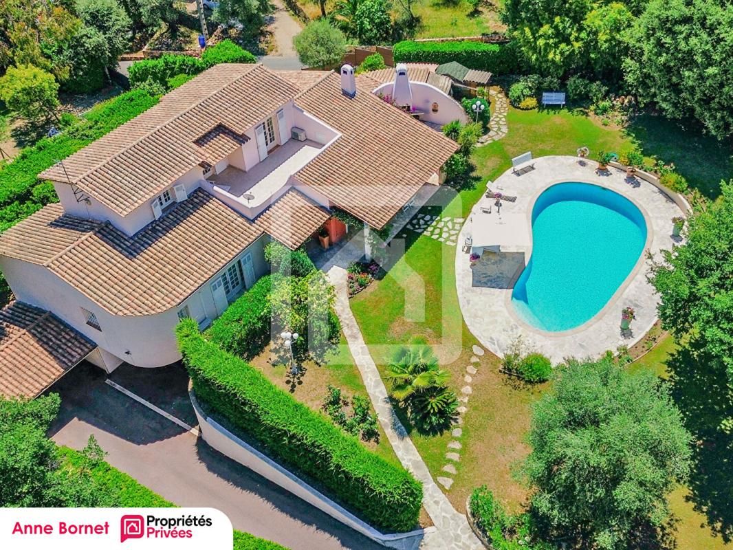 LE ROURET Propriété 7 pièces 301 m2 avec parc paysager et piscine - LE ROURET 4
