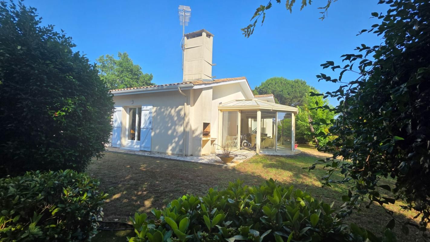 ANDERNOS-LES-BAINS Maison Andernos Les Bains 4 pièce(s) 110 m2 3
