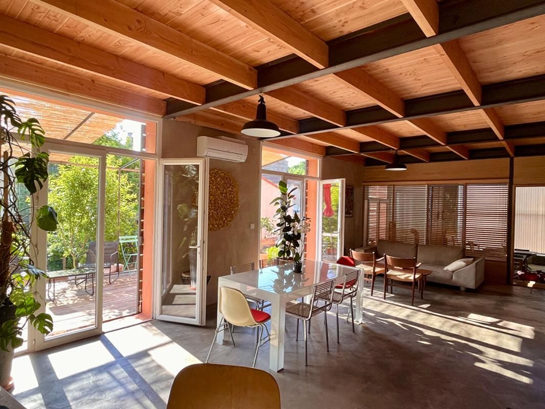 LABASTIDE-ROUAIROUX Superbe loft d'architecte avec atelier d'artiste - Montagne noire 4