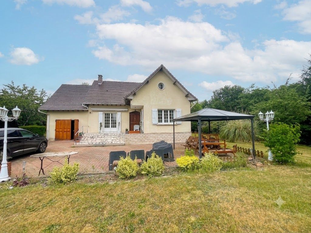 LORRIS Maison Lorris 1
