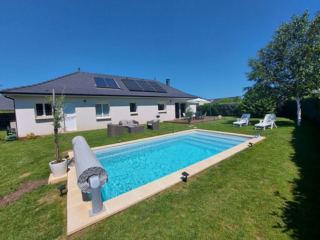 SAINT-QUENTIN Maison avec Piscine, 3 chambres dans un village proche de Saint-Quentin 1