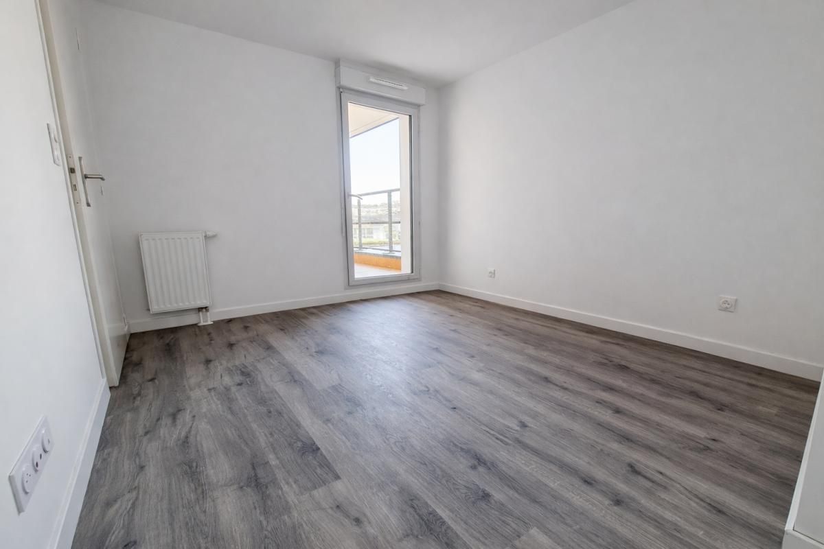 ANGERS Appartement Angers 2 pièce(s) de 2023 loué avec loggia et parking 4