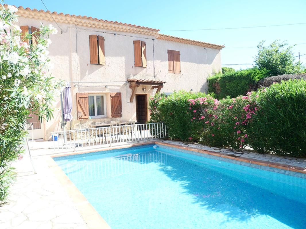 Maison Plan De Cuques 7 pièce(s) 182 m2
