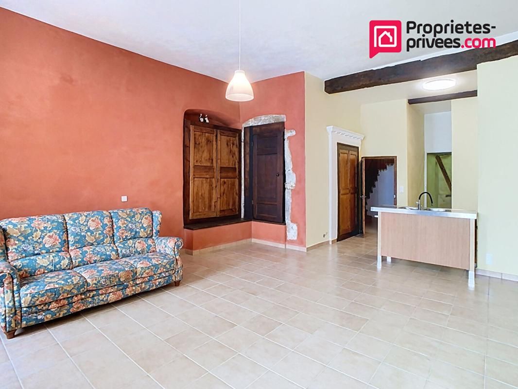 SUMENE Immeuble Sumene 6 pièce(s) 207 m2 2