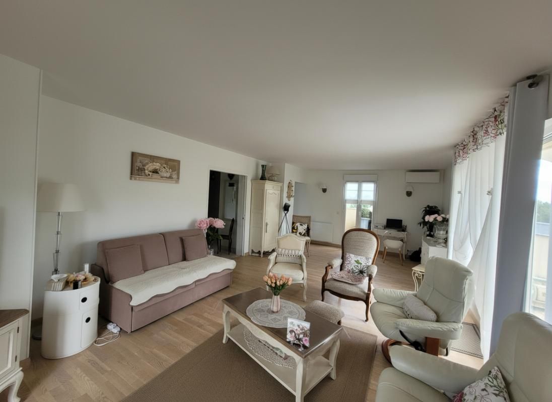 ENGHIEN-LES-BAINS Appartement Duplex, Vue Lac Enghien Les Bains 5 pièce(s) 124.29 m2 4