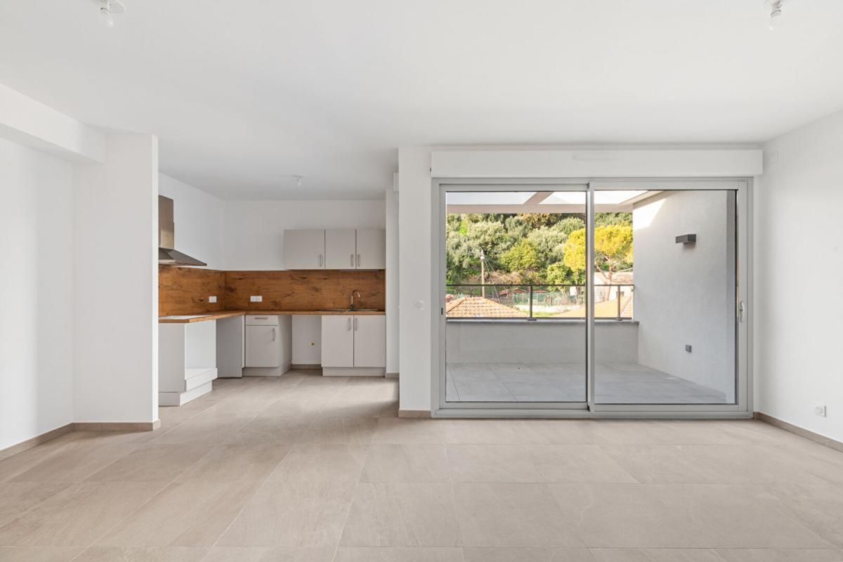 BEAUSOLEIL / INVESTIR AUX PORTES DE MONACO
