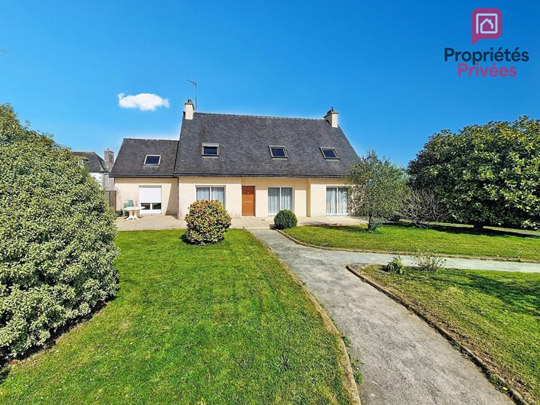 PLOUIGNEAU Maison Plouigneau 10 pièce(s) 218 m2 2