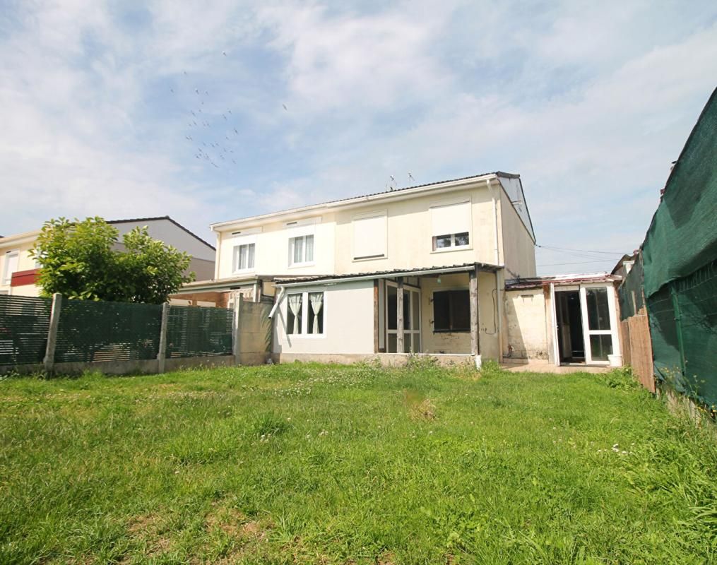 Maison Sallaumines - 80 m2 -3 chambres - bureau - garage