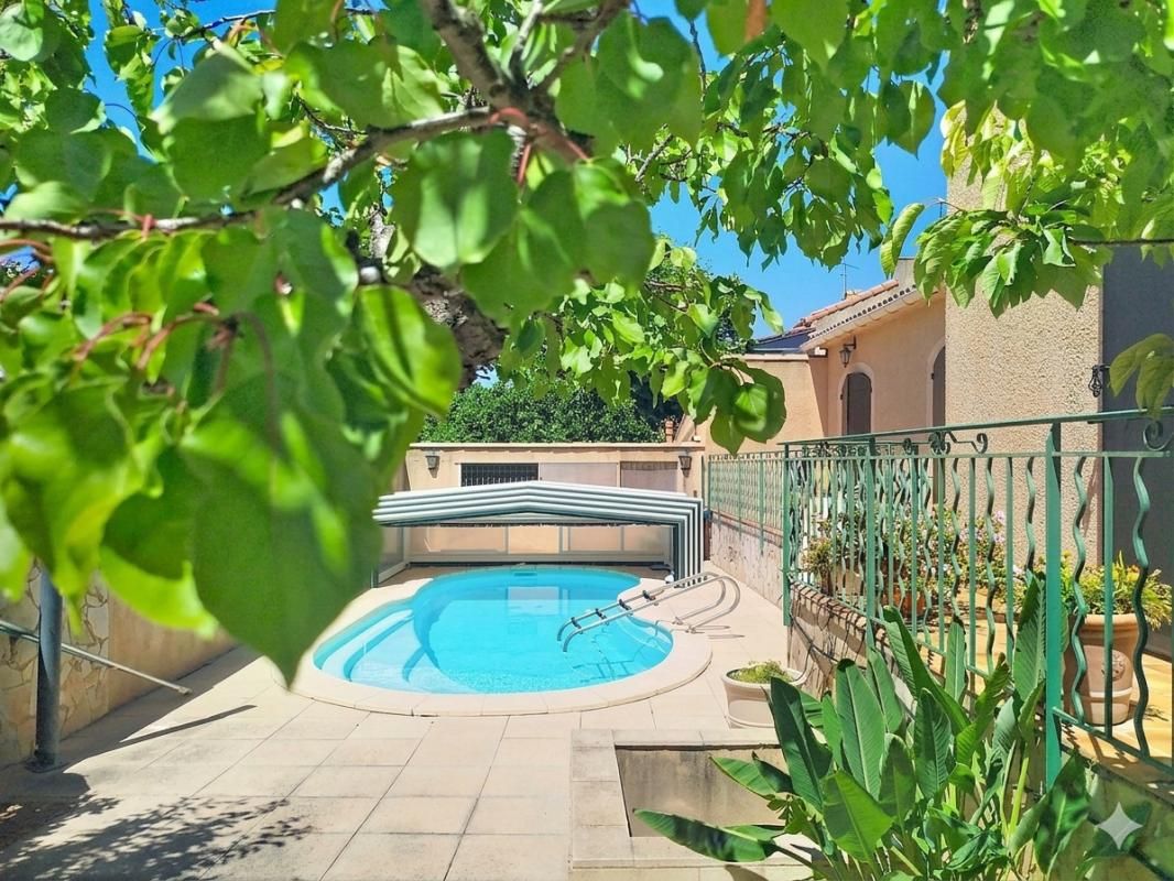 MARSEILLE-13E-ARRONDISSEMENT Maison avec piscine et garage, Marseille  quartier Château Gombert 6 pièce(s) 150 m2 1