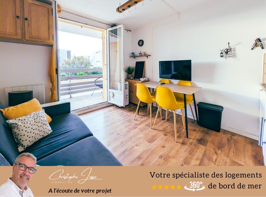 T2 avec terrasse et parking direct plage