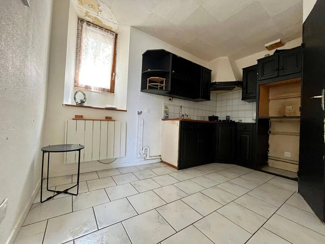 PUSSAY Appartement esprit "maisonnette" avec exterieur et garage 3