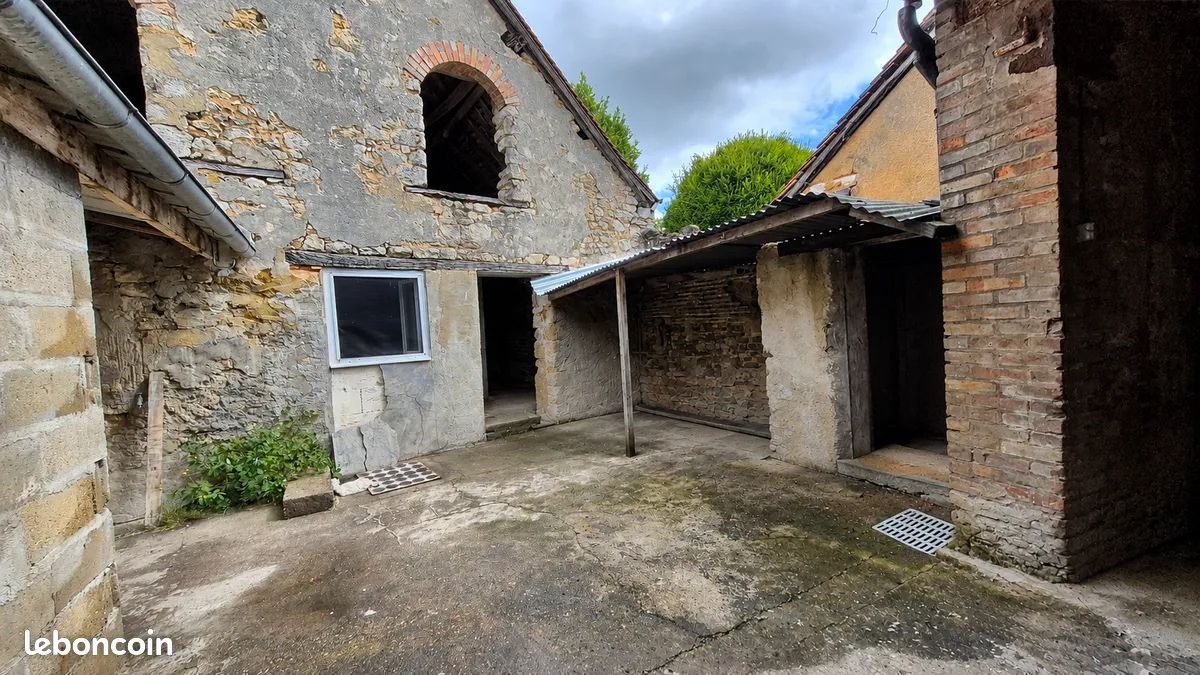 Immeuble Louplande 6 pièce(s) 185 m2