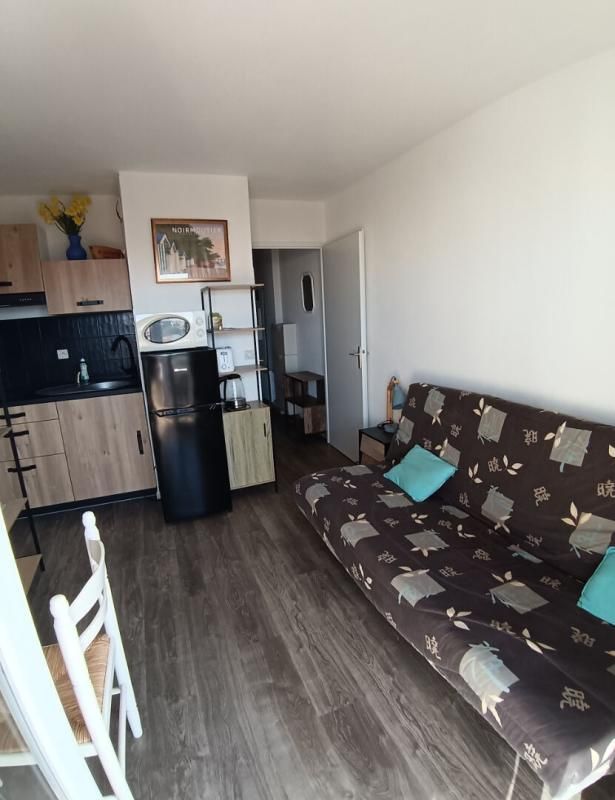 SAINT-HILAIRE-DE-RIEZ Petit appartement 2 pièces Saint Hilaire De Riez - 21.37 m2 - 98900 TTC 3