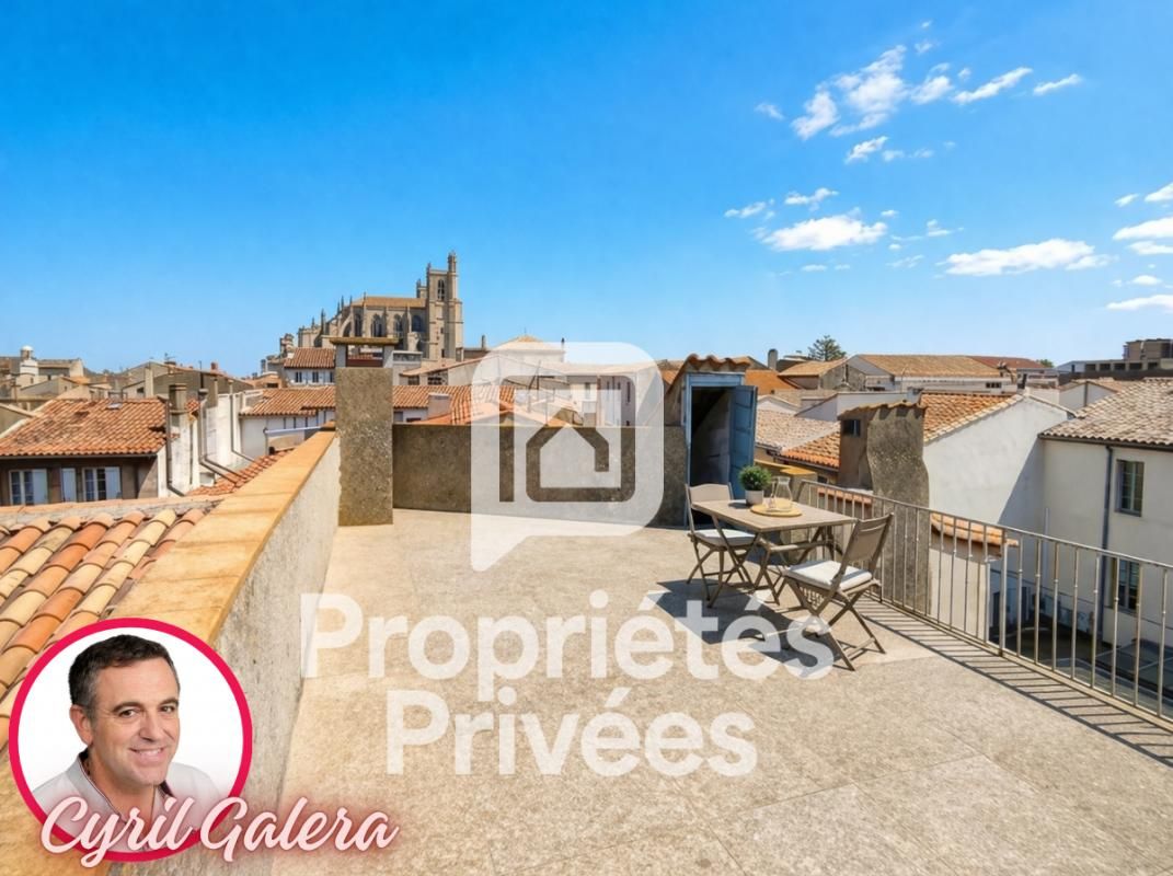 Narbonne Centre : Immeuble de 171 m²  -  R+2 - avec Cour-Parking et Toit-Terrasse