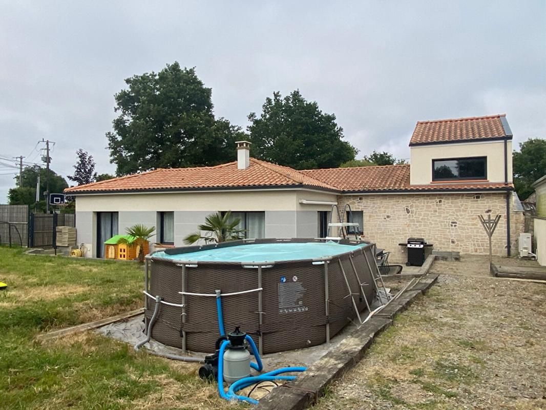 SAINTE-PAZANNE MAISON 7 PIÈCES 44680 SAINTE PAZANNE - BUDGET 358 800 HAI 2