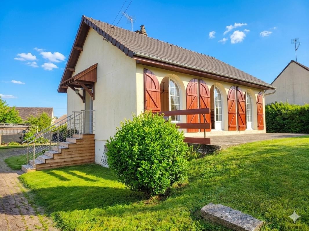 Maison sur sous sol à 7 kms de Auneau