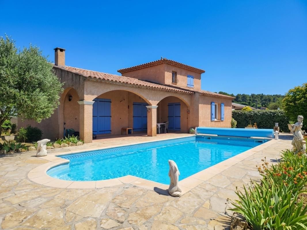 Maison Regusse 4 pièce(s) 102 m2 avec piscine et garage